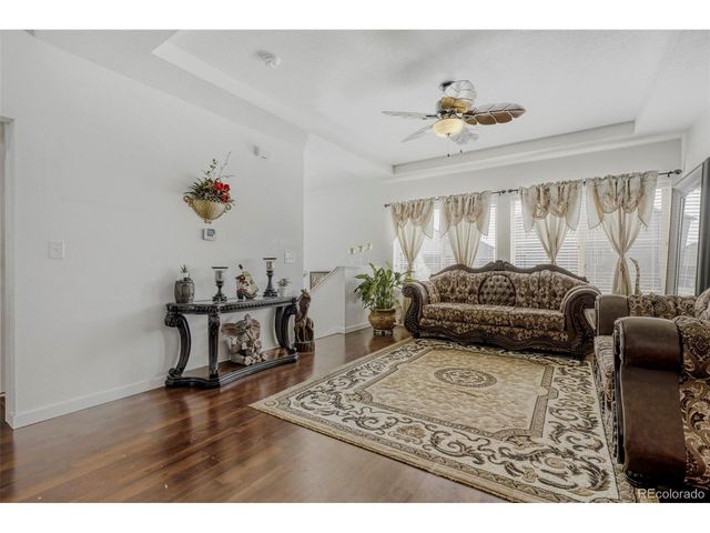 18621 E 50th Pl, Denver, CO 80249