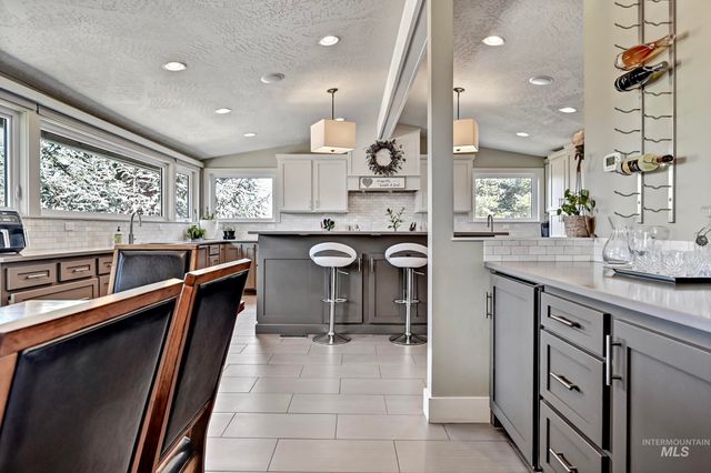 709 E Braemere Road, Boise, ID 83702