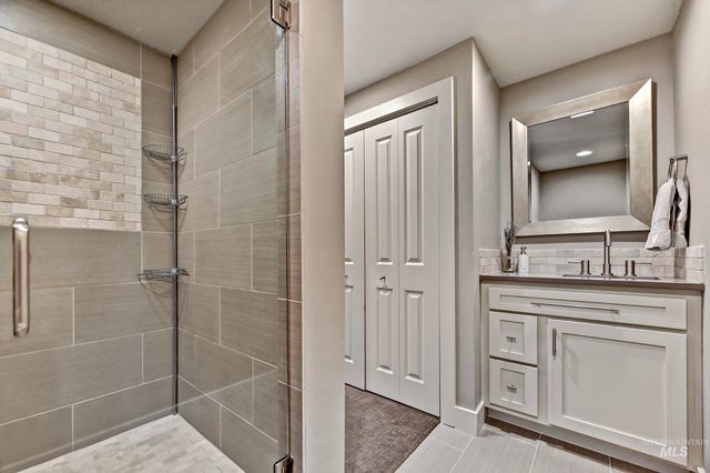 709 E Braemere Road, Boise, ID 83702