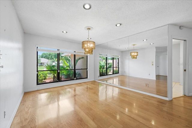 4326 MIDDLE LAKE DRIVE, Tampa, FL 33624