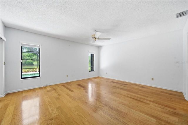 4326 MIDDLE LAKE DRIVE, Tampa, FL 33624