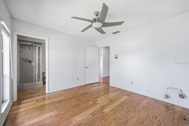 4326 MIDDLE LAKE DRIVE, Tampa, FL 33624