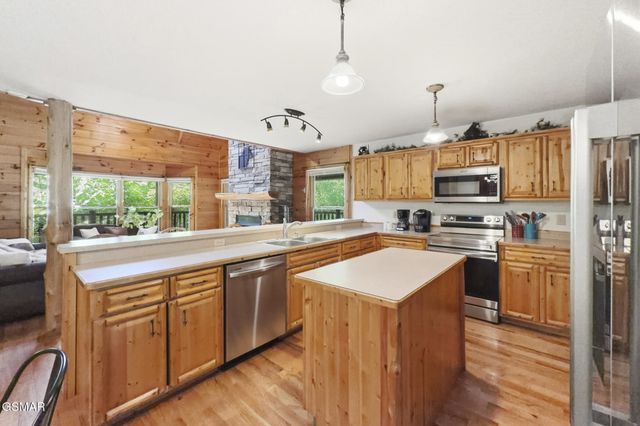 1510 McCarter Hollow Road, Sevierville, TN 37862