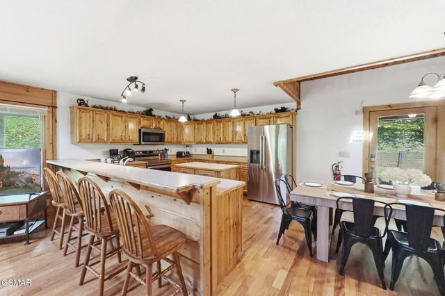 1510 McCarter Hollow Road, Sevierville, TN 37862