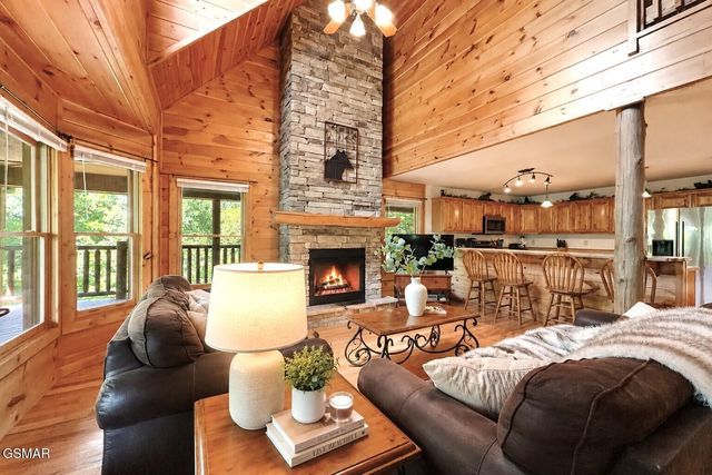 1510 McCarter Hollow Road, Sevierville, TN 37862