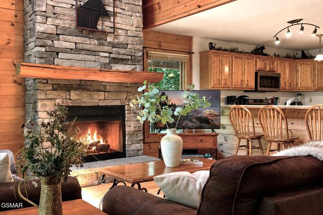 1510 McCarter Hollow Road, Sevierville, TN 37862