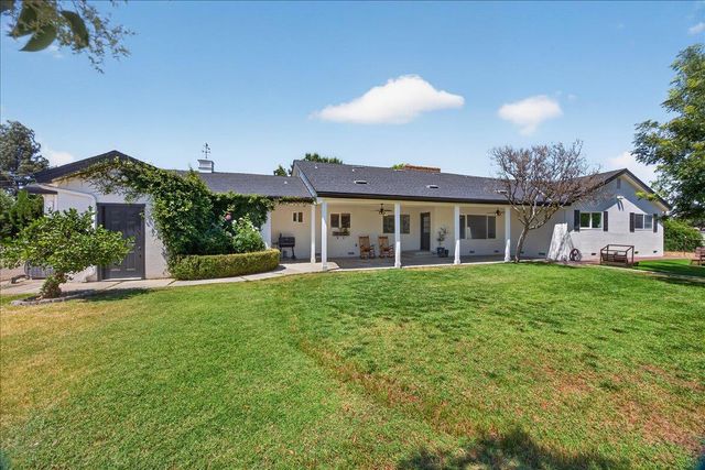 12583 Heather Lane, Clovis, CA 93619