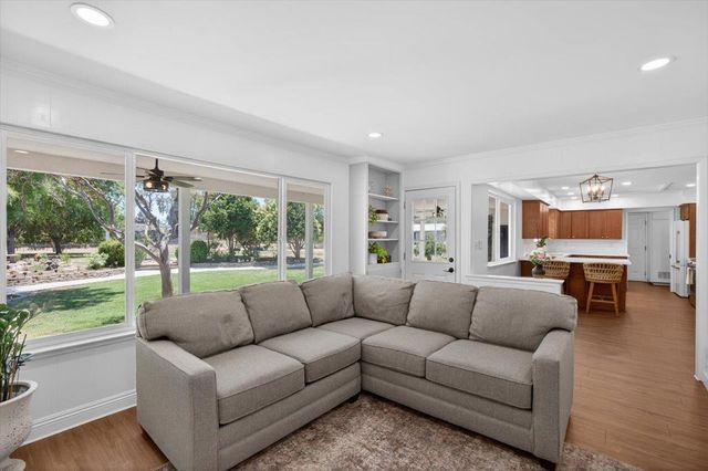 12583 Heather Lane, Clovis, CA 93619