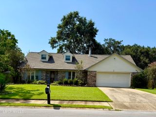 3900 Quinn Drive, Pascagoula, MS 39581