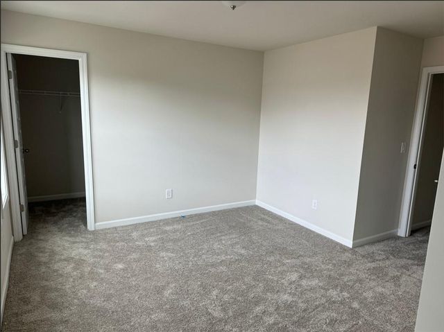 3250 Westgate Park Drive, Loganville, GA 30052