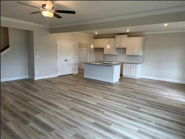 3250 Westgate Park Drive, Loganville, GA 30052