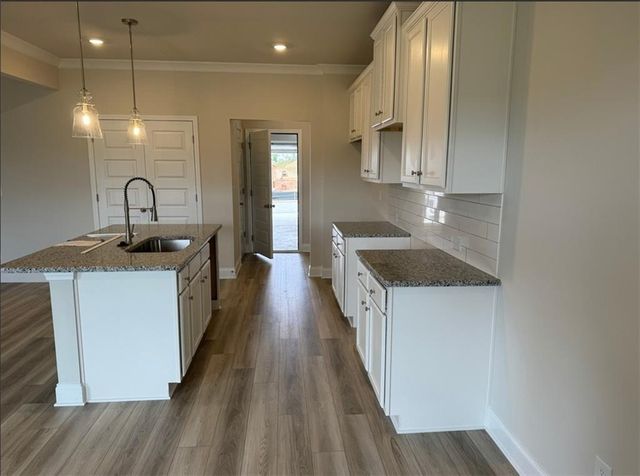 3250 Westgate Park Drive, Loganville, GA 30052
