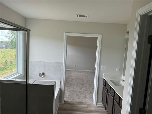 3250 Westgate Park Drive, Loganville, GA 30052