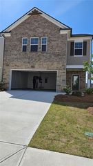 3250 Westgate Park Drive, Loganville, GA 30052