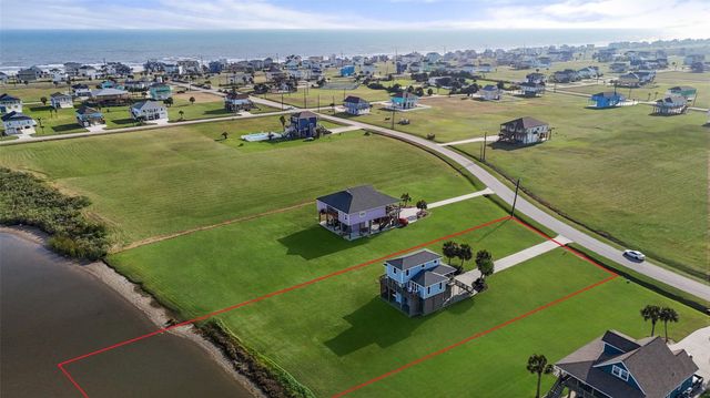 4003 Indian Beach Drive, Galveston, TX 77554