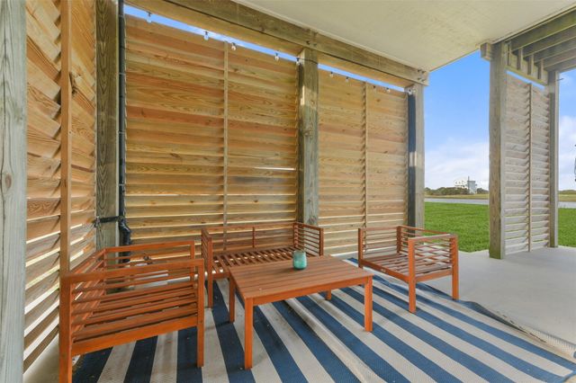 4003 Indian Beach Drive, Galveston, TX 77554