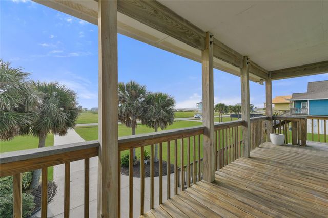 4003 Indian Beach Drive, Galveston, TX 77554