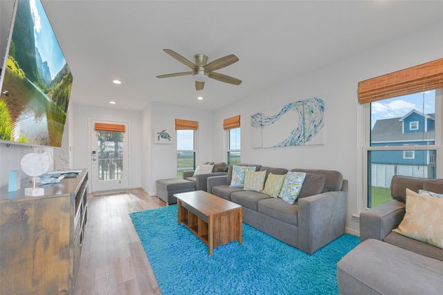 4003 Indian Beach Drive, Galveston, TX 77554