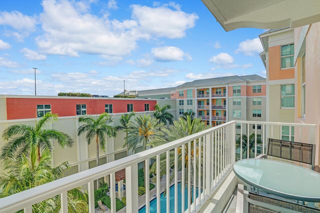 804 E Windward Way, Lantana, FL 33462