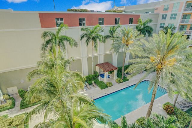 804 E Windward Way, Lantana, FL 33462