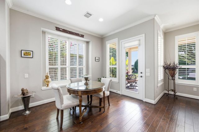 703 Victory Terrace Lane, Friendswood, TX 77546