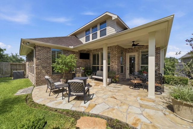 703 Victory Terrace Lane, Friendswood, TX 77546