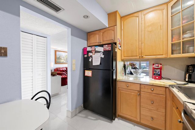 2317 SW 81st Terrace 3, North Lauderdale, FL 33068