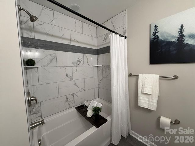 2411 Kimway Drive L17, Matthews, NC 28105