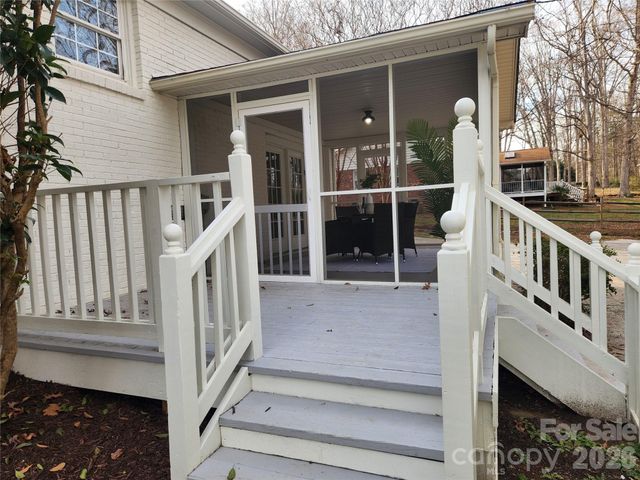 2411 Kimway Drive L17, Matthews, NC 28105