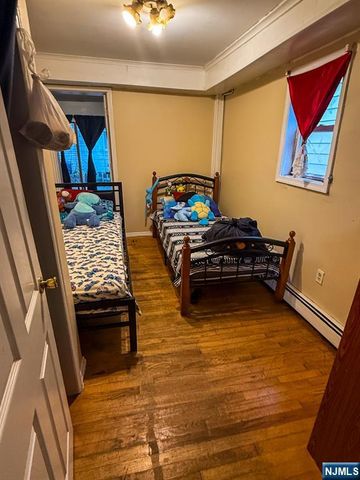 400 Cliff Street, Fairview, NJ 07022