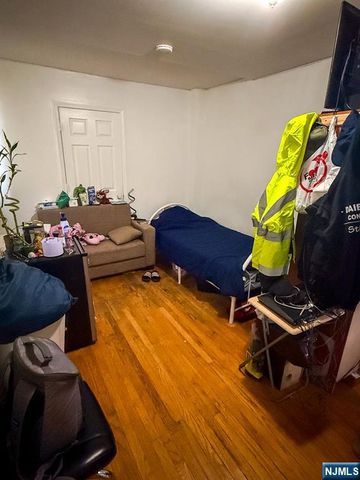 400 Cliff Street, Fairview, NJ 07022