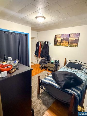 400 Cliff Street, Fairview, NJ 07022