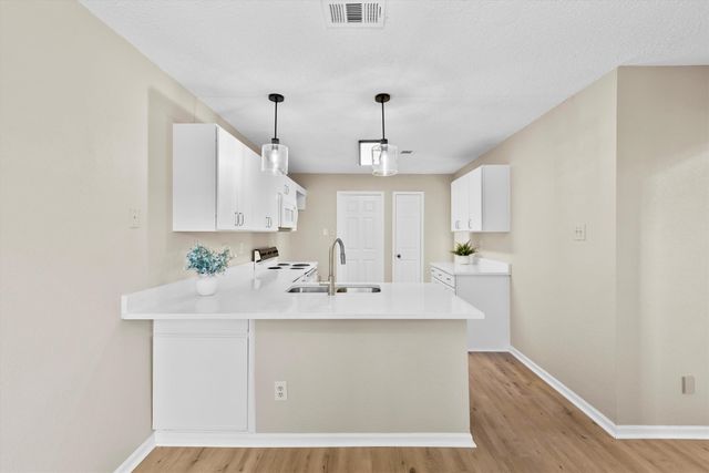 4224 Phoenix Drive, Carrollton, TX 75010