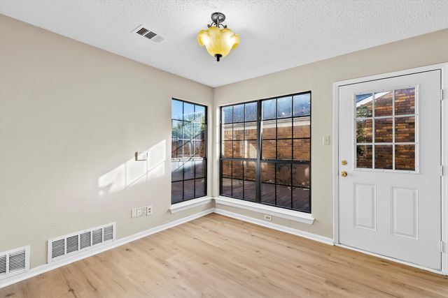 4224 Phoenix Drive, Carrollton, TX 75010