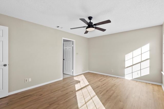 4224 Phoenix Drive, Carrollton, TX 75010