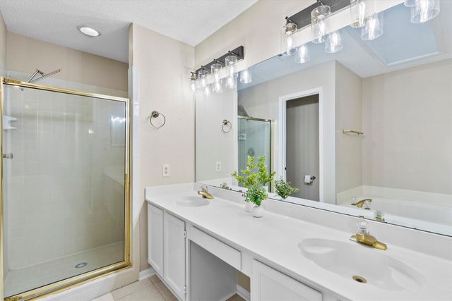 4224 Phoenix Drive, Carrollton, TX 75010