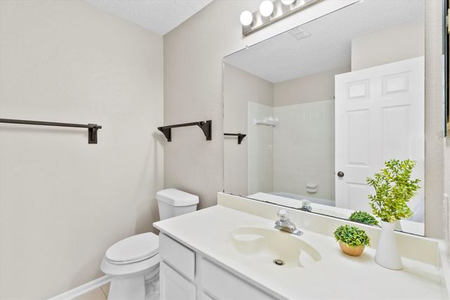 4224 Phoenix Drive, Carrollton, TX 75010