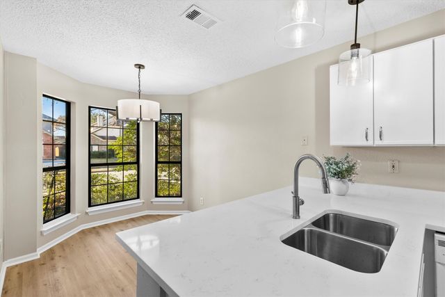 4224 Phoenix Drive, Carrollton, TX 75010