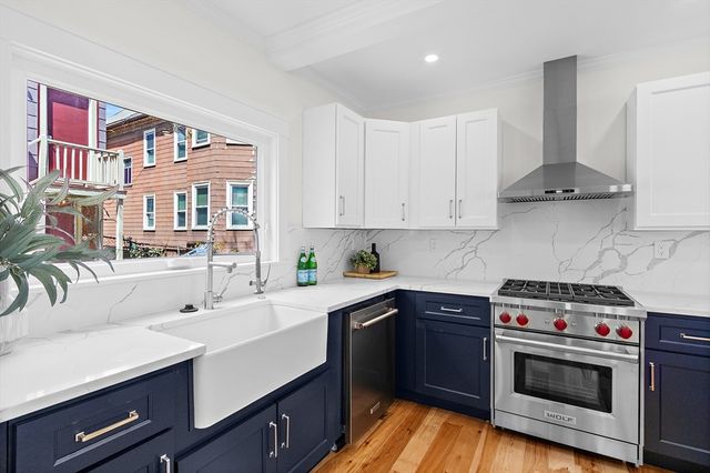 15 Spring Hill Ter 15, Somerville, MA 02143