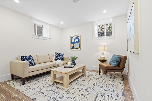 15 Spring Hill Ter 15, Somerville, MA 02143