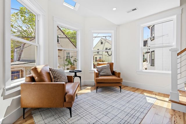 15 Spring Hill Ter 15, Somerville, MA 02143