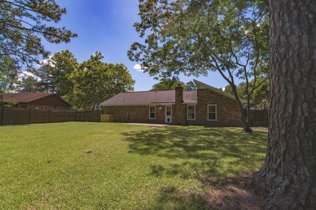 106 James Road, Summerville, SC 29486