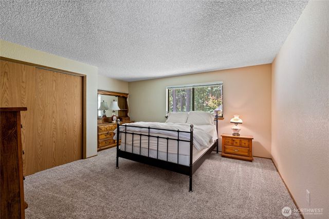 6915 244th Street Ct E, Graham, WA 98338
