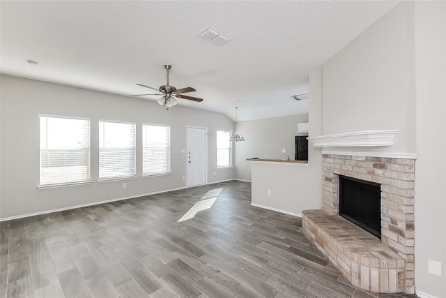 7201 Avington Way, Fort Worth, TX 76133