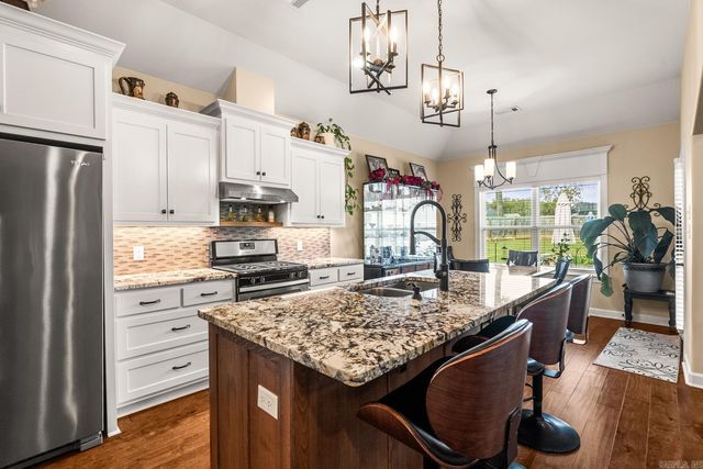 9432 Oak Forest Lane, Sherwood, AR 72120