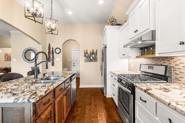 9432 Oak Forest Lane, Sherwood, AR 72120