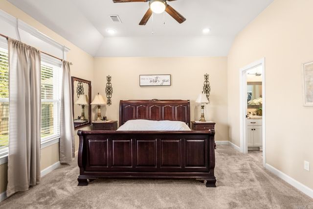 9432 Oak Forest Lane, Sherwood, AR 72120