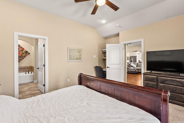 9432 Oak Forest Lane, Sherwood, AR 72120