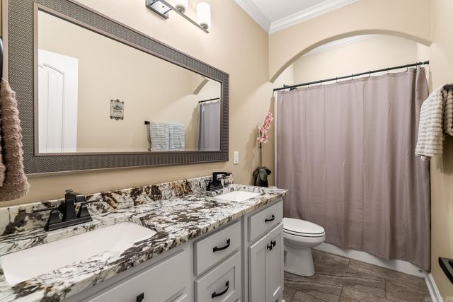 9432 Oak Forest Lane, Sherwood, AR 72120