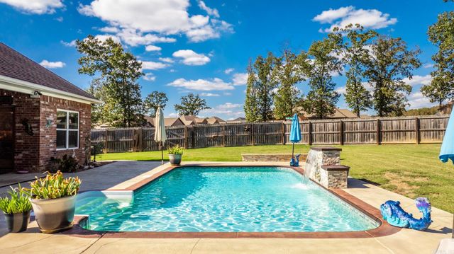 9432 Oak Forest Lane, Sherwood, AR 72120